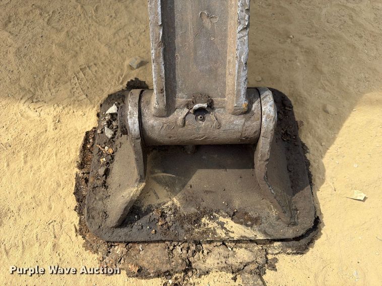 image for item FN2612 2010 Sennebogen 835 material handler