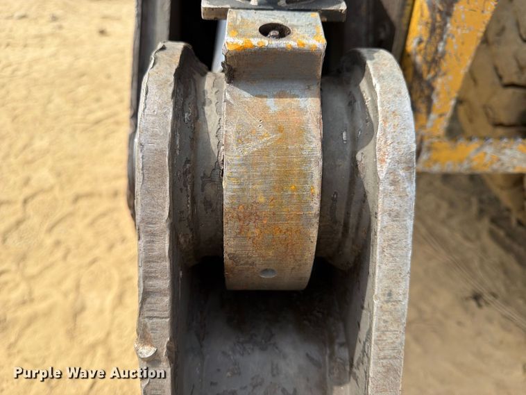 image for item FN2612 2010 Sennebogen 835 material handler