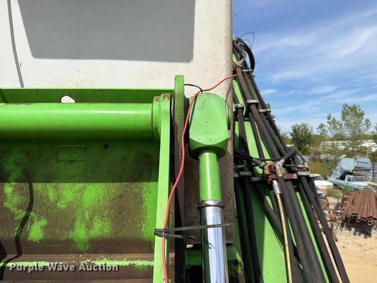 image for item FN2612 2010 Sennebogen 835 material handler