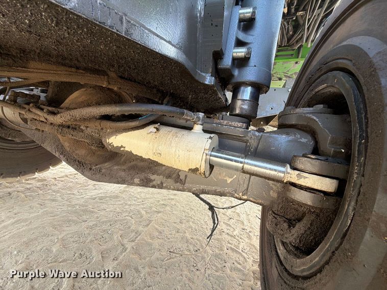 image for item FN2612 2010 Sennebogen 835 material handler