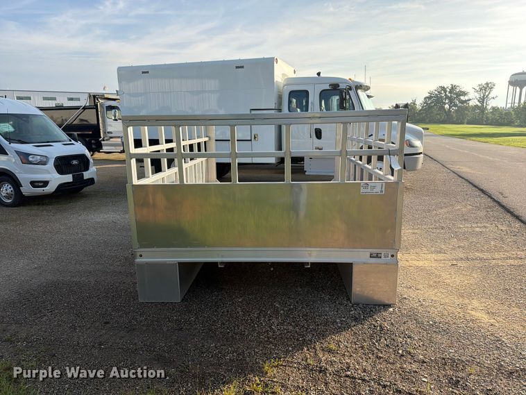 image for item FN5822 2021 Alum-Line pickup truck flatbed