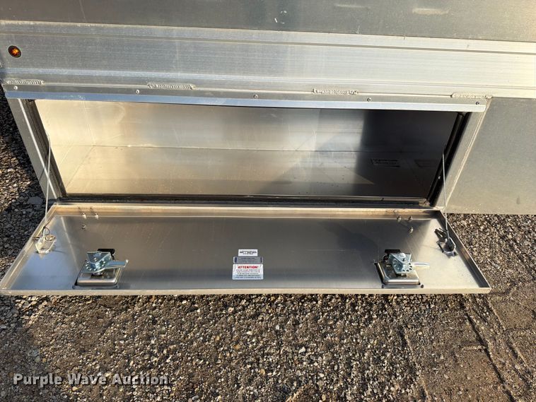 image for item FN5822 2021 Alum-Line pickup truck flatbed
