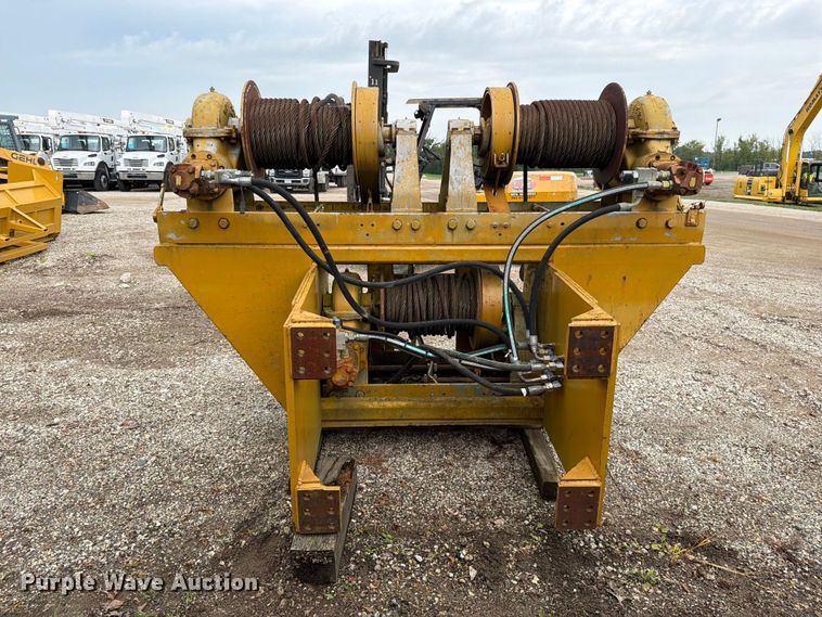 image for item FN5837 Winch