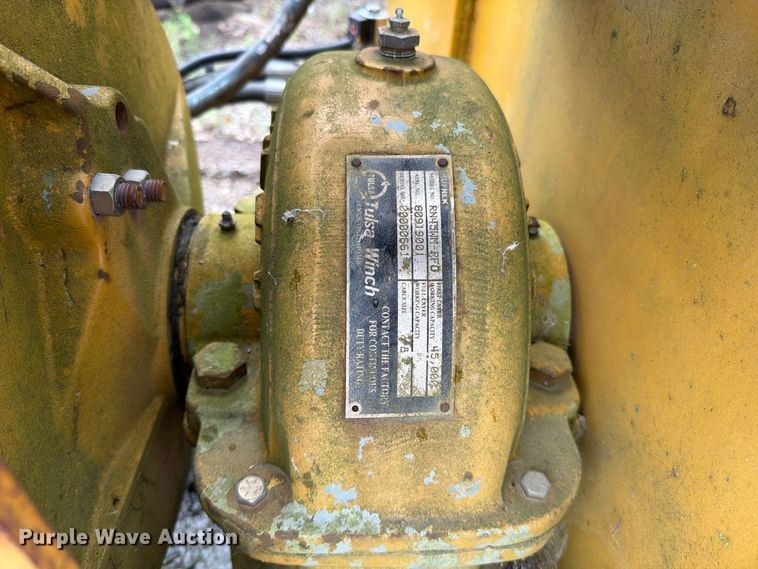 image for item FN5837 Winch