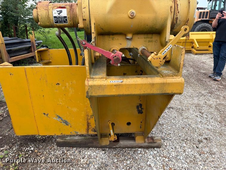 image for item FN5837 Winch