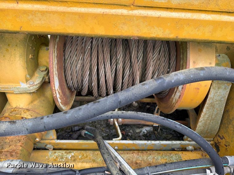 image for item FN5837 Winch
