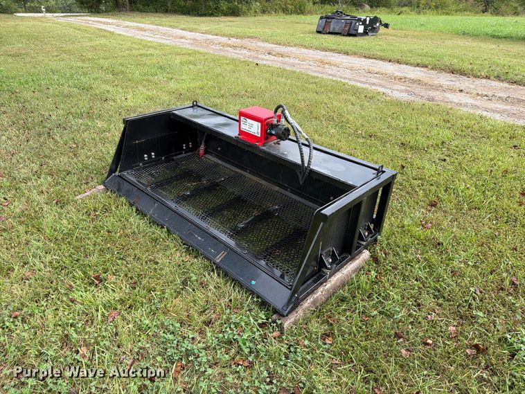 2026 Giyi VB79 skid steer vibrating bucket
