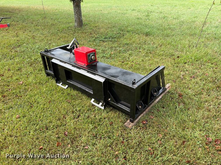 image for item FN5877 2026 Giyi VB79 skid steer vibrating bucket