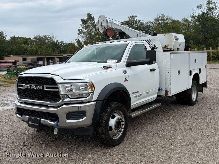 image for item FN5880 2020 RAM 5500 utility / service truck