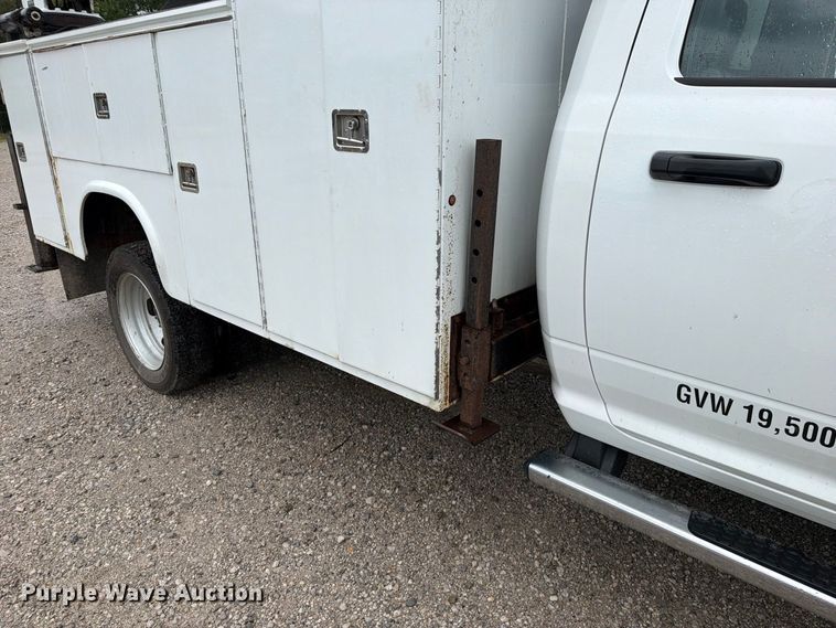image for item FN5880 2020 RAM 5500 utility / service truck