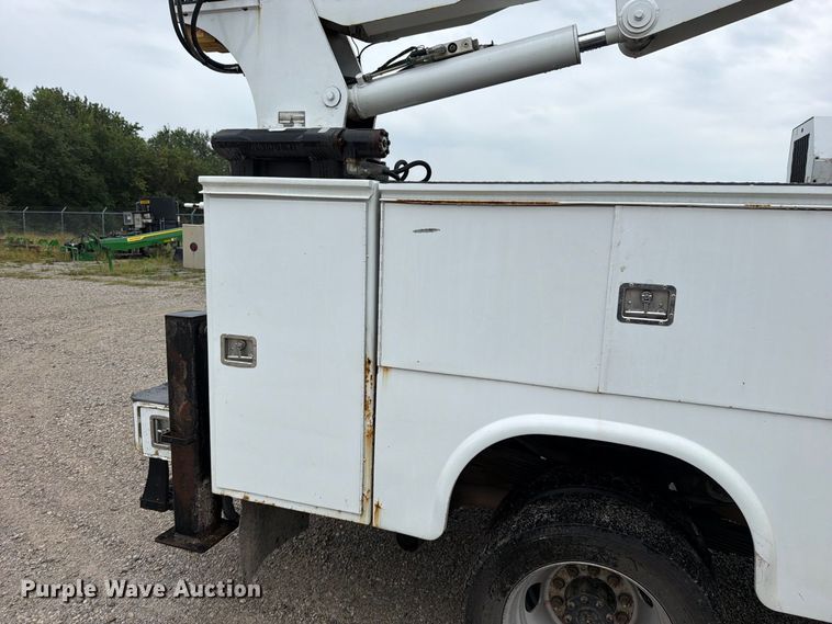 image for item FN5880 2020 RAM 5500 utility / service truck