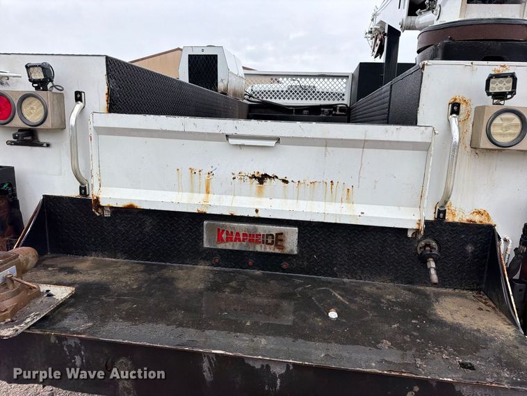 image for item FN5880 2020 RAM 5500 utility / service truck