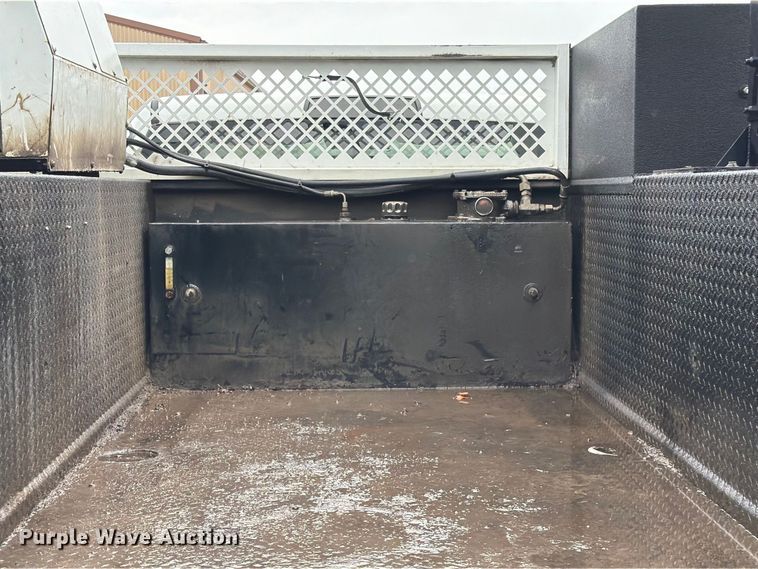 image for item FN5880 2020 RAM 5500 utility / service truck