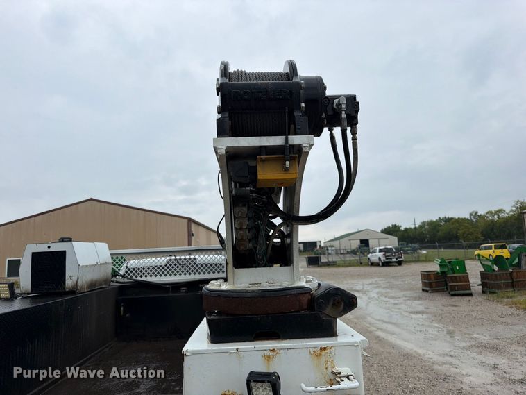 image for item FN5880 2020 RAM 5500 utility / service truck