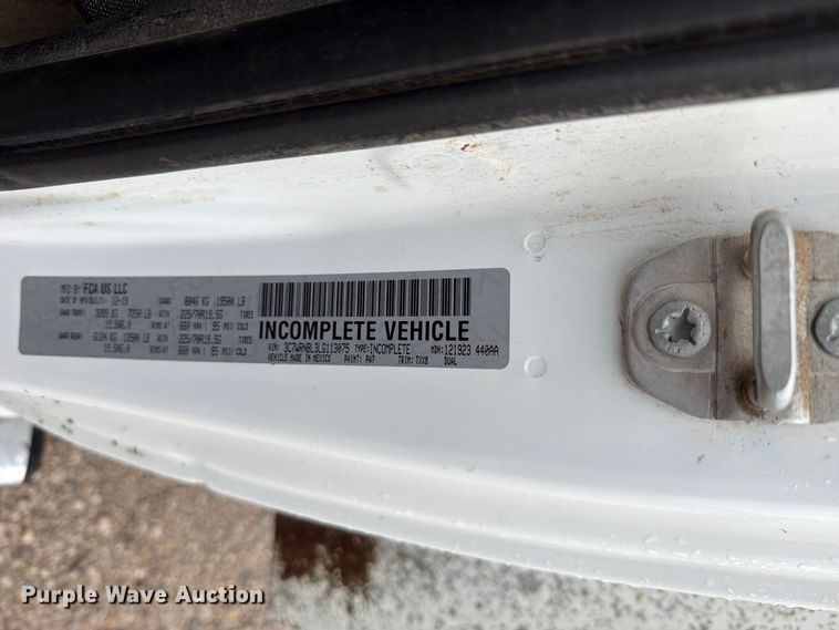 image for item FN5880 2020 RAM 5500 utility / service truck