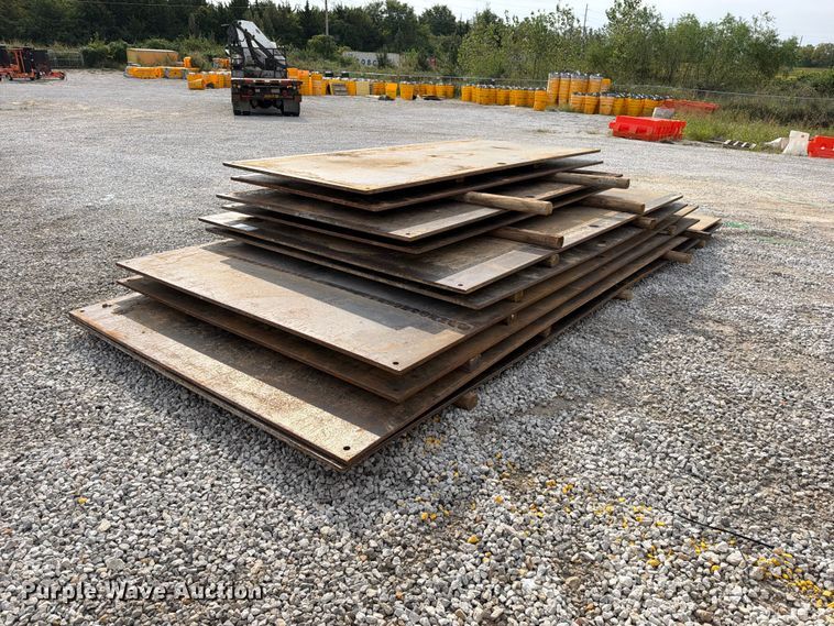 image for item FN5883 Steel Road Plates
