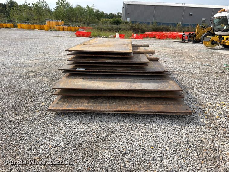 image for item FN5883 Steel Road Plates