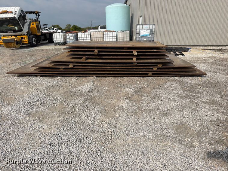 image for item FN5883 Steel Road Plates