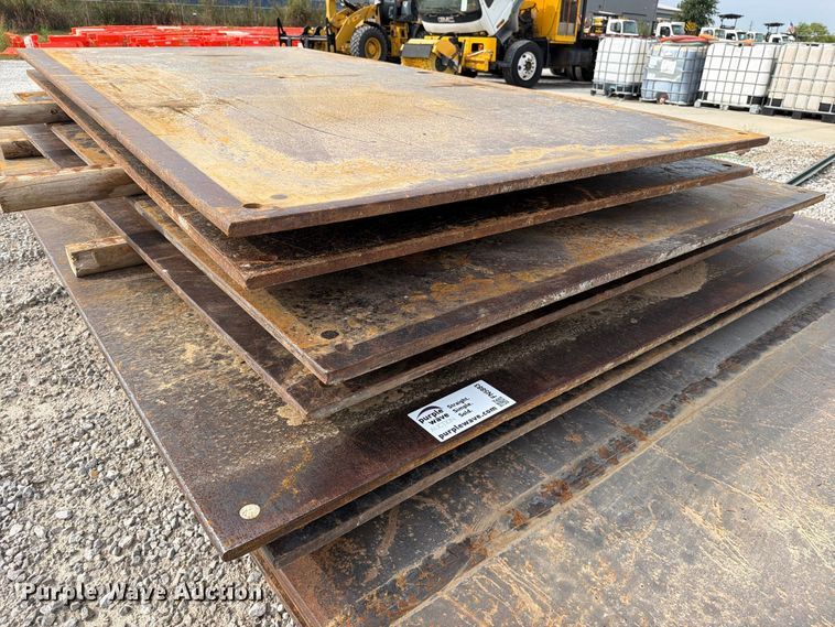 image for item FN5883 Steel Road Plates