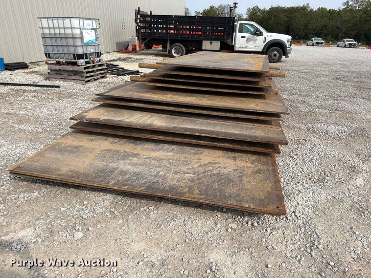 image for item FN5883 Steel Road Plates