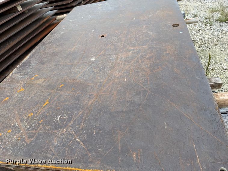 image for item FN5883 Steel Road Plates