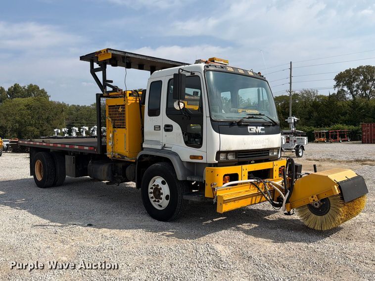 image for item FN5884 1998 GMC T7500 flatbed truck
