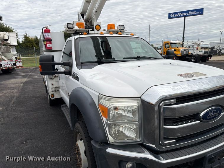 image for item FP3098 2016 Ford F550 Super Duty bucket truck
