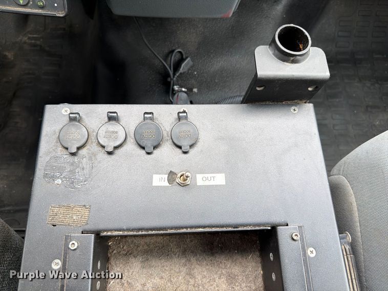 image for item FP3098 2016 Ford F550 Super Duty bucket truck