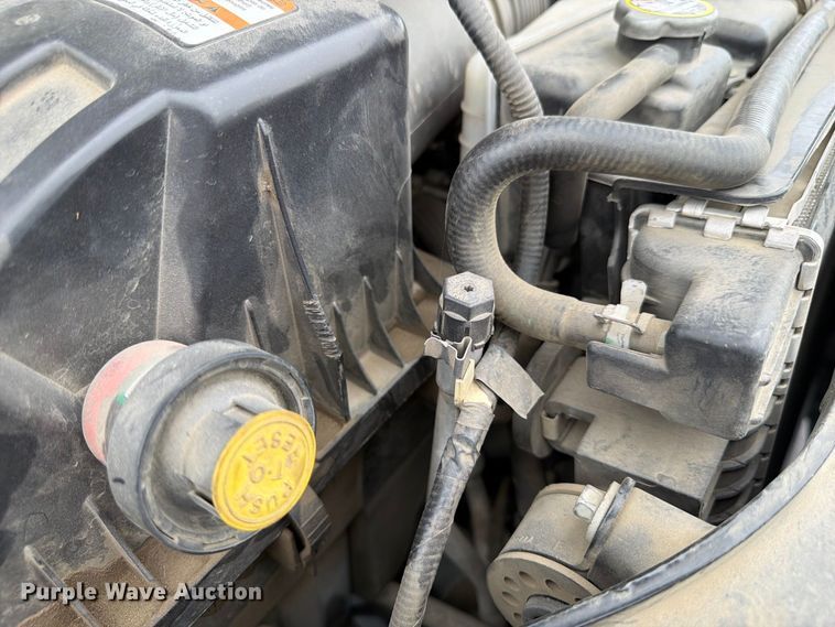 image for item FP3098 2016 Ford F550 Super Duty bucket truck