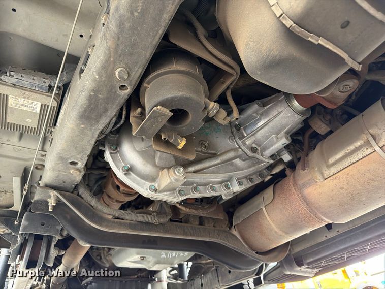 image for item FP3098 2016 Ford F550 Super Duty bucket truck