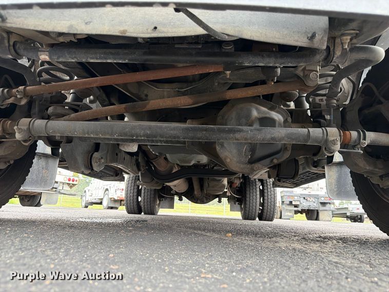 image for item FP3098 2016 Ford F550 Super Duty bucket truck