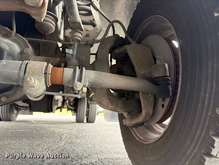 image for item FP3098 2016 Ford F550 Super Duty bucket truck