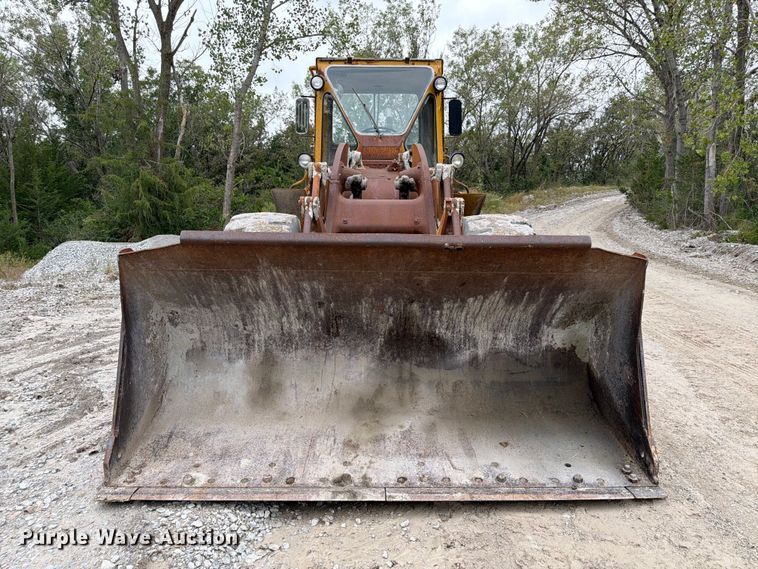 image for item FP3109 1975 Caterpillar 966C Wheel loader