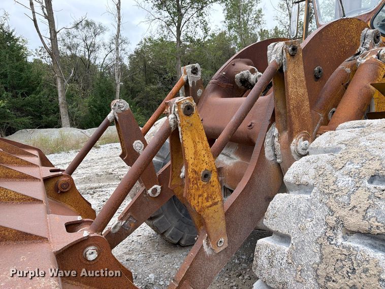 image for item FP3109 1975 Caterpillar 966C Wheel loader