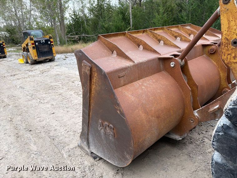 image for item FP3109 1975 Caterpillar 966C Wheel loader