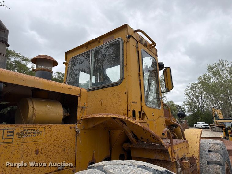 image for item FP3109 1975 Caterpillar 966C Wheel loader
