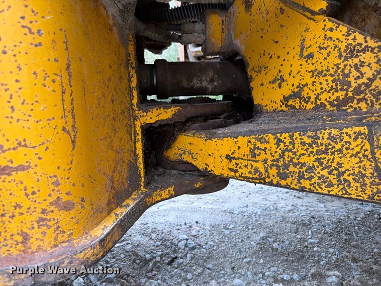 image for item FP3109 1975 Caterpillar 966C Wheel loader