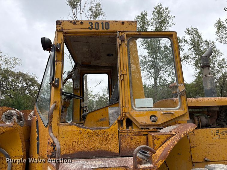 image for item FP3109 1975 Caterpillar 966C Wheel loader