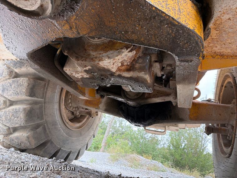 image for item FP3109 1975 Caterpillar 966C Wheel loader