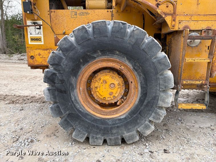 image for item FP3109 1975 Caterpillar 966C Wheel loader