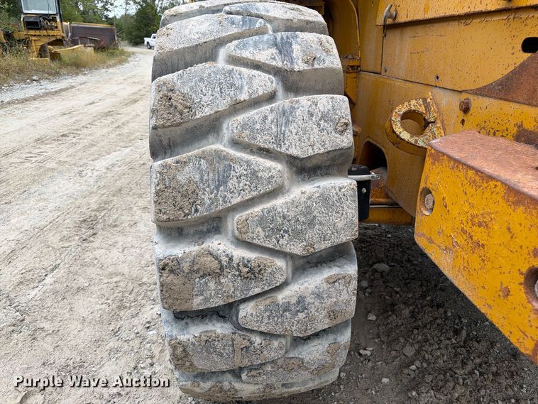 image for item FP3109 1975 Caterpillar 966C Wheel loader
