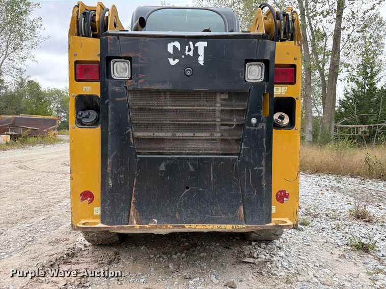 image for item FP3110 2018 Caterpillar 226D skid steer loader