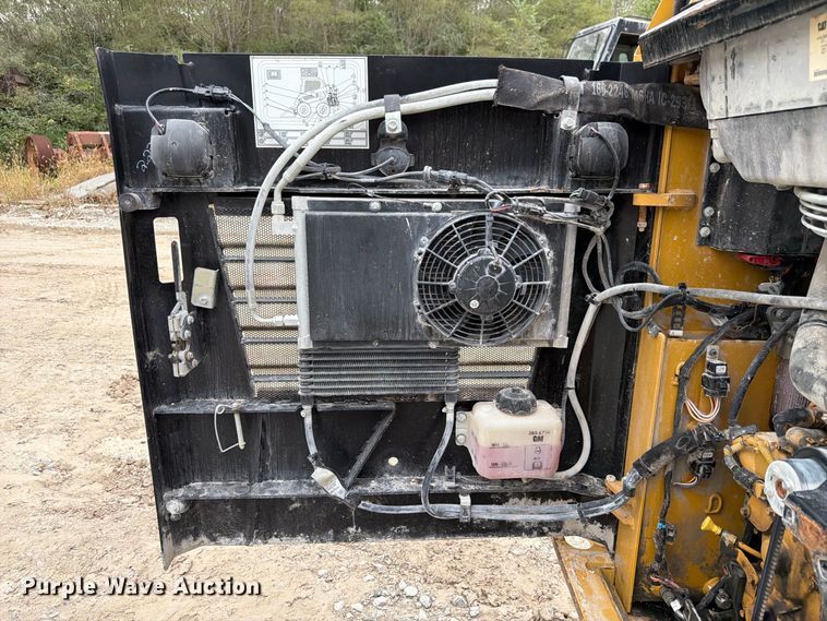 image for item FP3110 2018 Caterpillar 226D skid steer loader