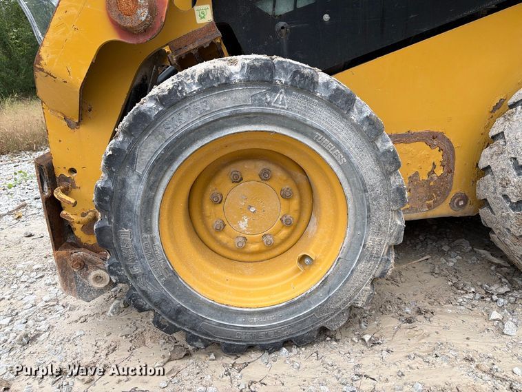 image for item FP3110 2018 Caterpillar 226D skid steer loader