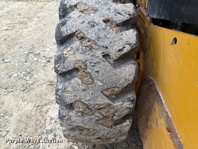 image for item FP3110 2018 Caterpillar 226D skid steer loader