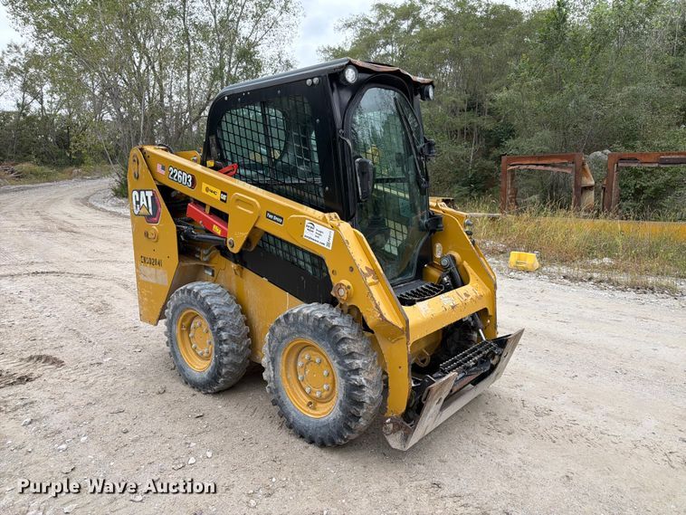 image for item FP3111 2023 Caterpillar 226D3 skid steer loader