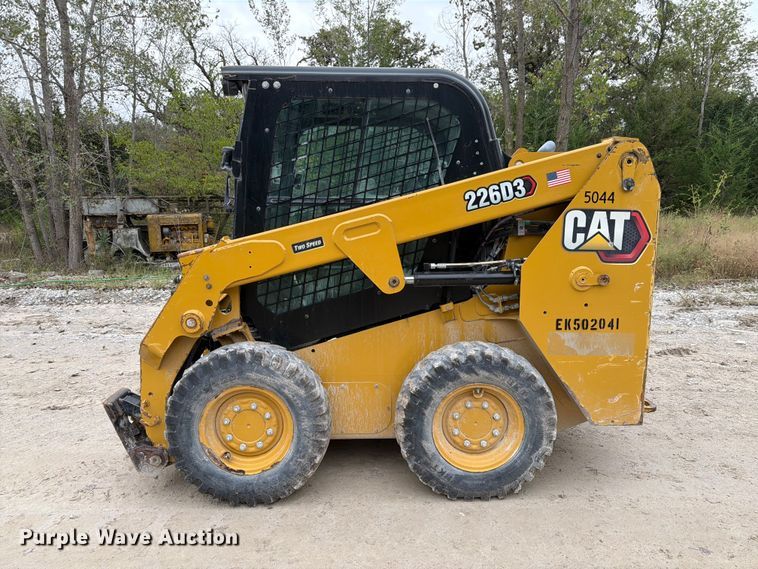 image for item FP3111 2023 Caterpillar 226D3 skid steer loader