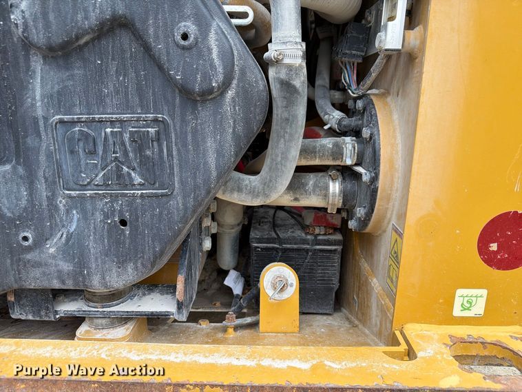 image for item FP3111 2023 Caterpillar 226D3 skid steer loader