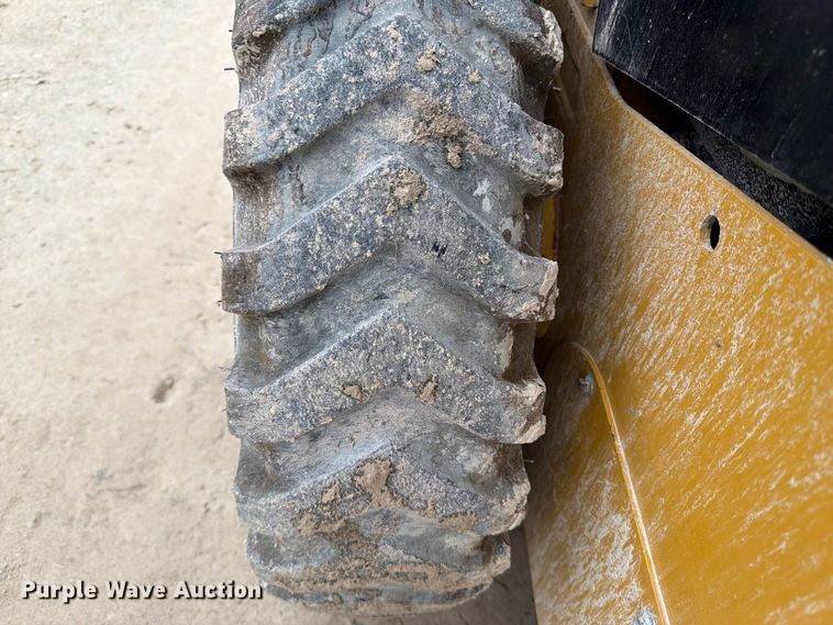 image for item FP3111 2023 Caterpillar 226D3 skid steer loader