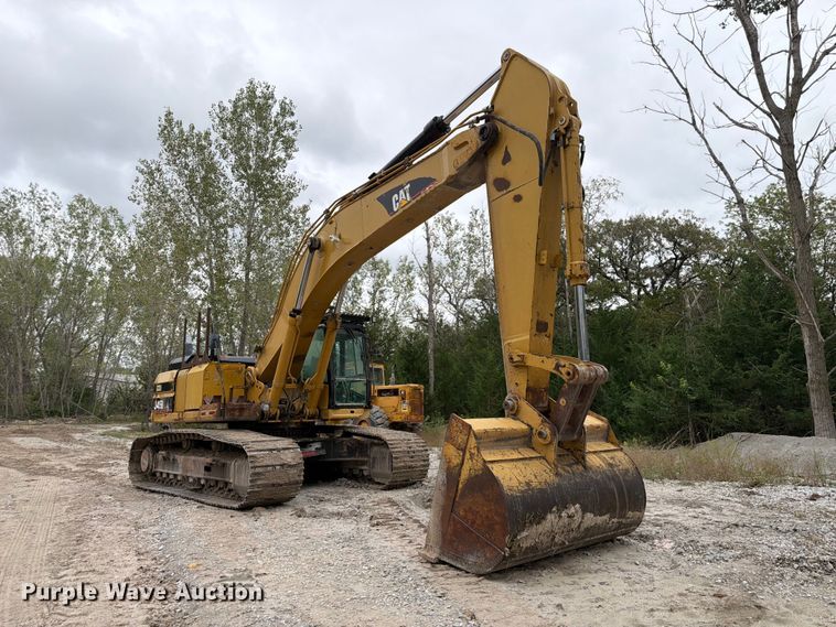image for item FP3112 2000 Caterpillar 345B L excavator